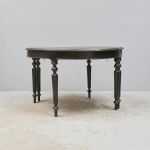 634240 Moon table